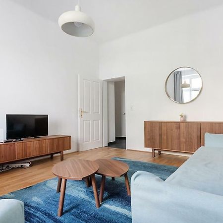 Universum Apartment Vienna Esterno foto