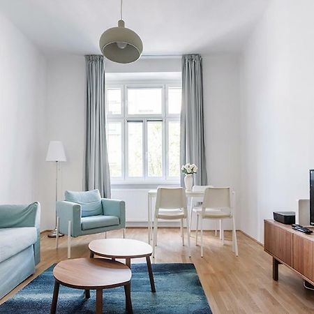 Universum Apartment Vienna Esterno foto